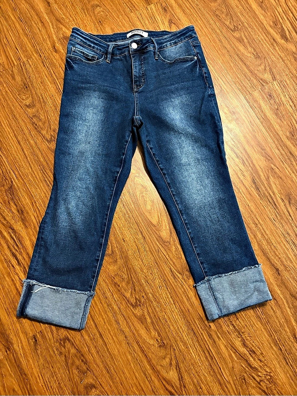 Royalty For Me Women's Blue Medium Wash Cropped Cuffed Stretch Jeans - Size 16W